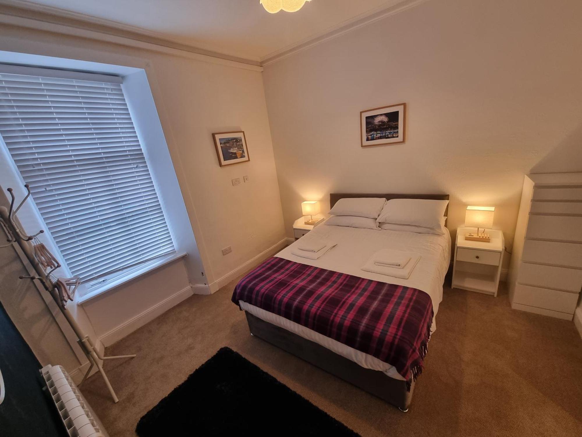 The Rail & Ferry Den Apartment Oban Exterior photo